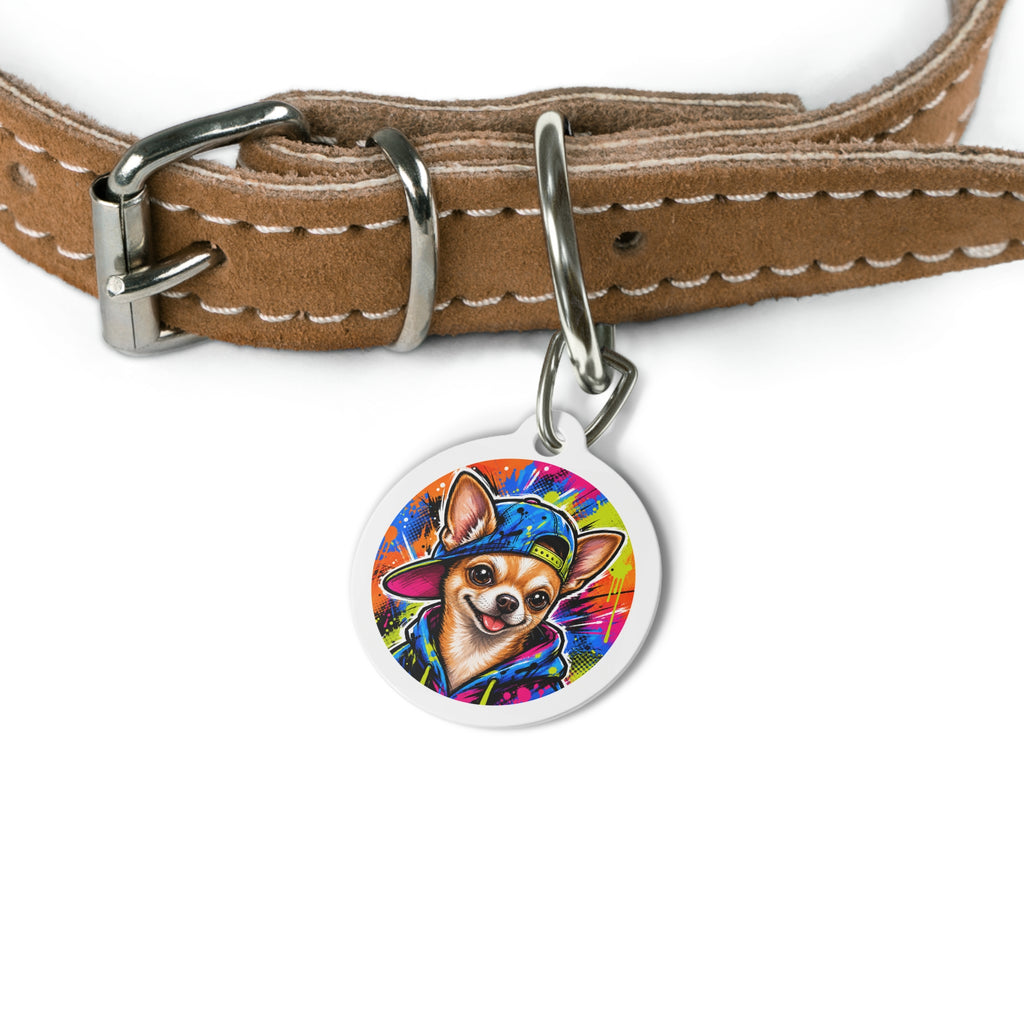 Etiqueta de identificación de perro personalizada de ropa urbana con grafiti de Chihuahua